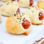 everything bagel dogs on a tray